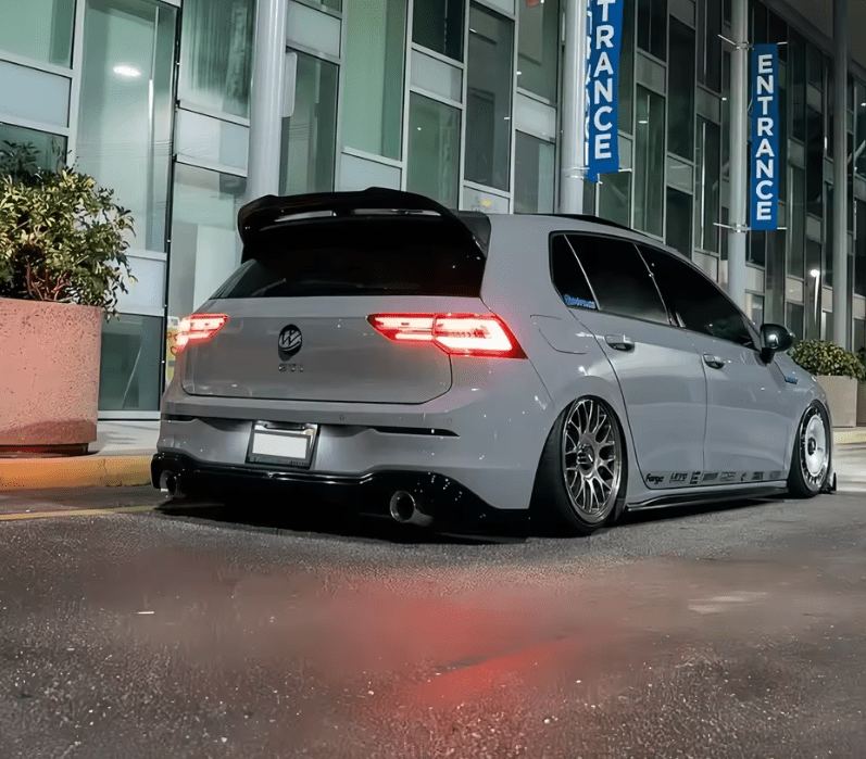 Golf 8 GTI/R - LOWKEY RACING